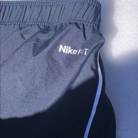 NWT Running short-Nike Fit dry - size XL - Picture 5 of 16